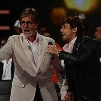 Sonu Nigam joins Amitabh Bachchan (Big B) on opening of KBC 7