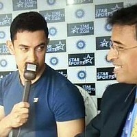 Aamir Khan joins Sachin Tendulkar's batting postpones Dhoom 3