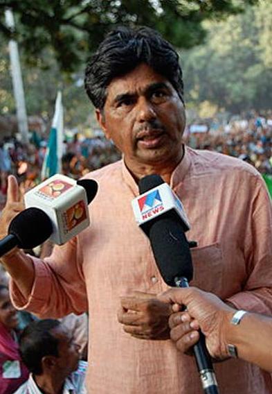 Pv Rajagopal’s viewspoints about Land bill at Jantar Mantar